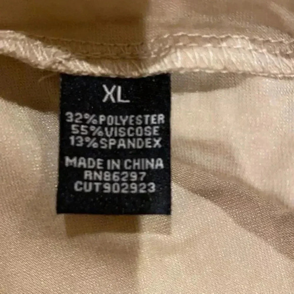 Vertigo Button Front Jumpsuit - Picture 10 of 11